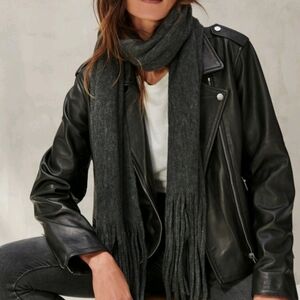 🔥LUCKY BRAND Heathered Grey Brushed Raschel Knit Fringed/Tassled Large Scarf OS